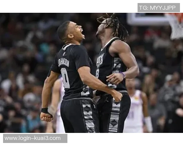 2000年11月17日森林狼与马刺的激烈对决回顾与精彩瞬间分析 2000年11月17日森林狼与马刺的激烈对决回顾与精彩瞬间分析